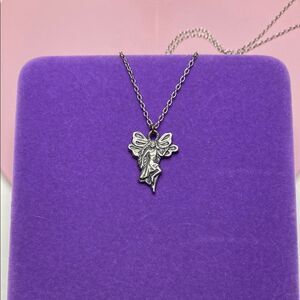 💛 Vintage 1988 Seagull Pewter Fairy Pendant Necklace